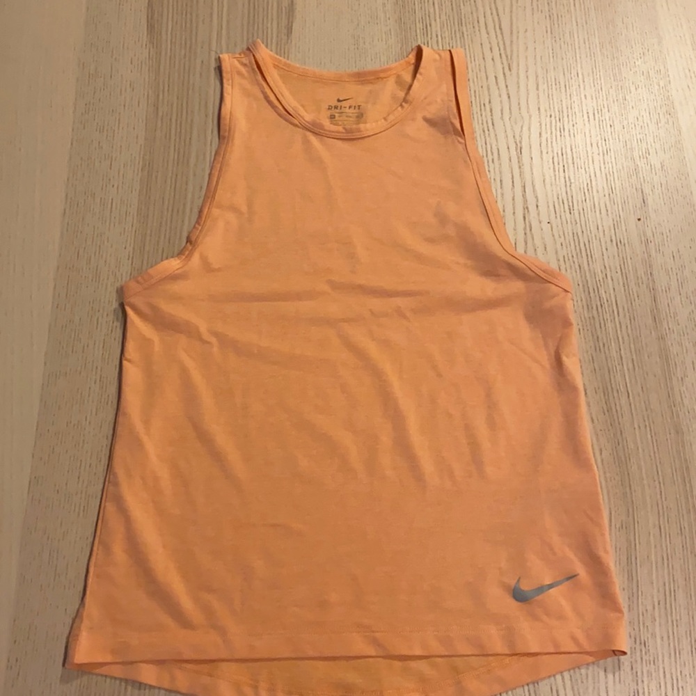 Nike active shirt